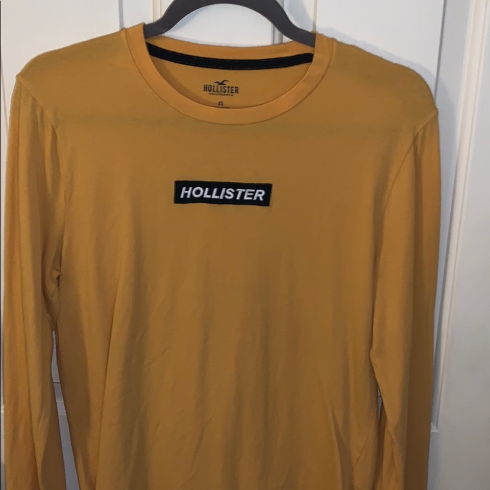 Hollister Men’s XS long Sleeve the